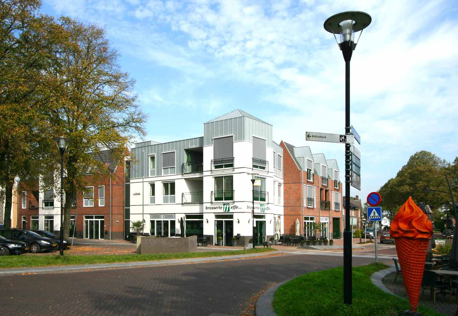 Overloon, Dorpsplein